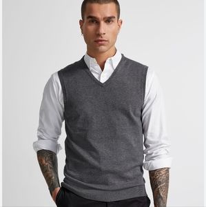 2 Le 31 Sweater Vests